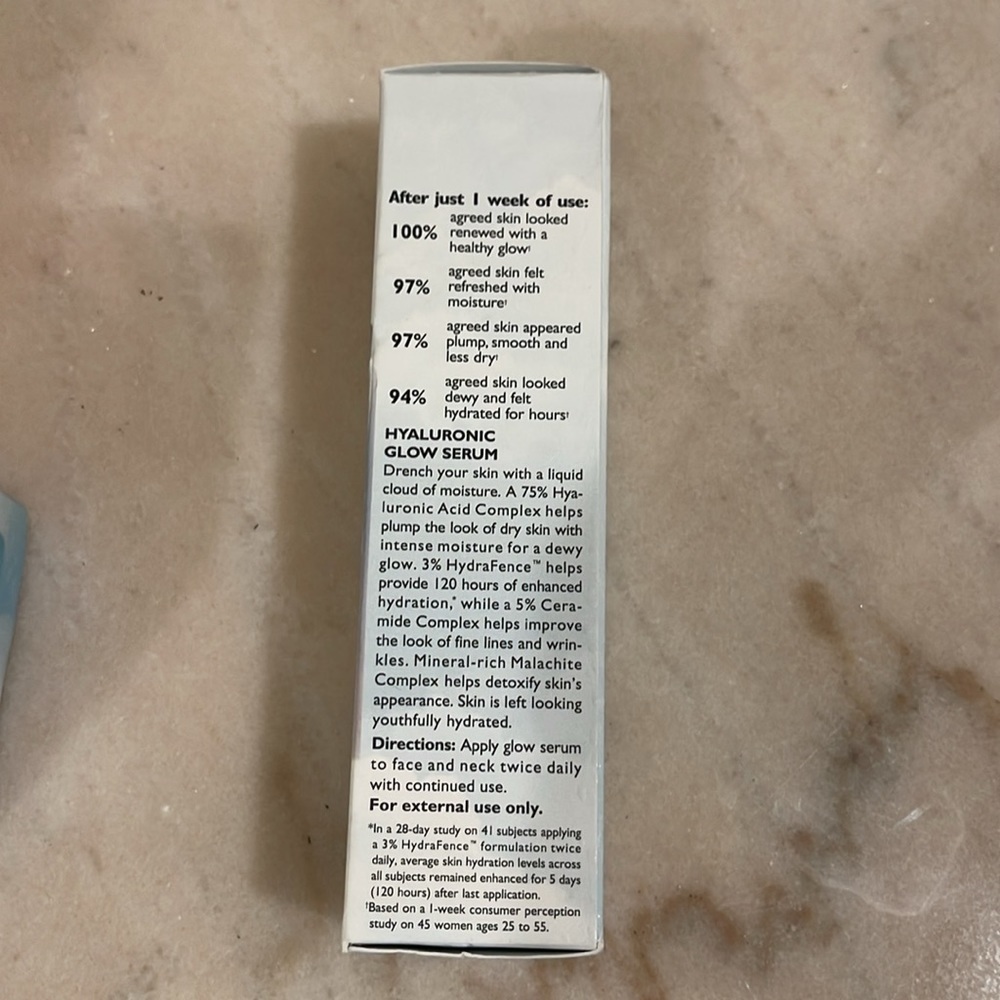 Peter Thomas Roth Clinic full facial skin care set - Picture 13 of 14